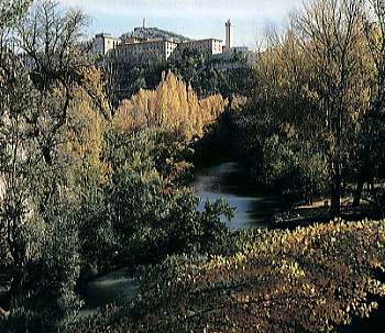 cuenca1.jpg (33423 bytes)